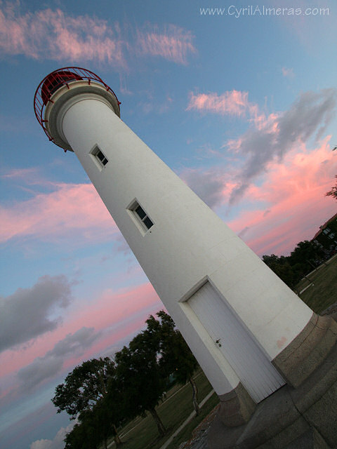 phare saint martin nuages roses